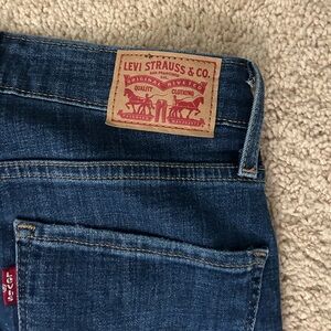 Levi’s skinny jeans W 26 L 30